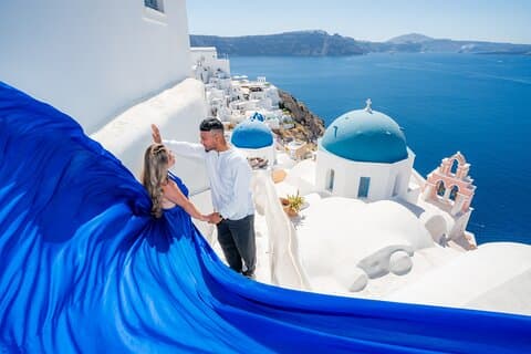 Entrada Blue Dome - Oia Vestido Voador Photoshoot Santorini
