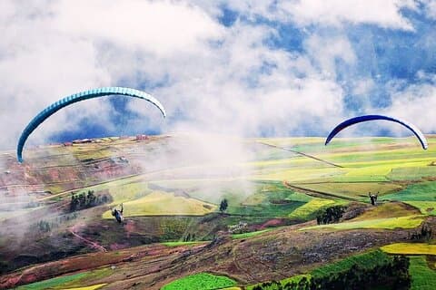 Paragliding i Inkaenes hellige dal fra Cusco