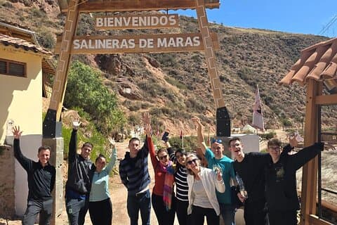 Excursion d'une journée complète dans la Vallée Sacrée et le Maras Moray avec déjeuner buffet.