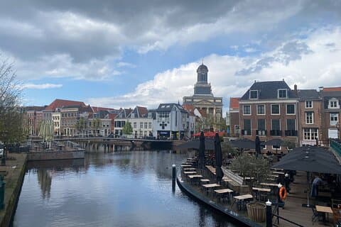 Escapa de la ciudad Paseo por la ciudad de Leiden con rompecabezas