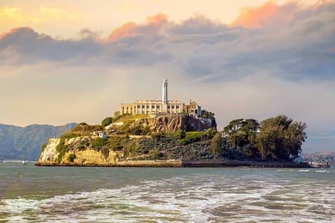 San Francisco: Alcatraz Island and Guided Muir Woods Tour