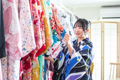Tokio, Shibuya: Alquiler de Kimono / apta para ingleses / Santuario de Meiji