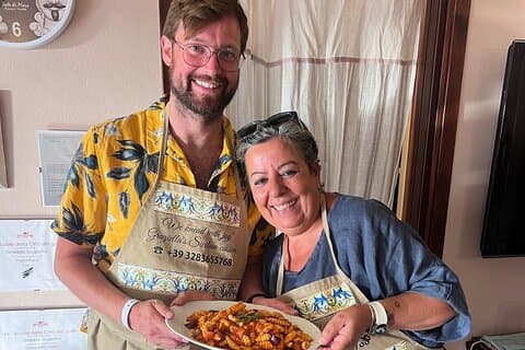 I Palermo lagar vi vår sicilianska middag tillsammans