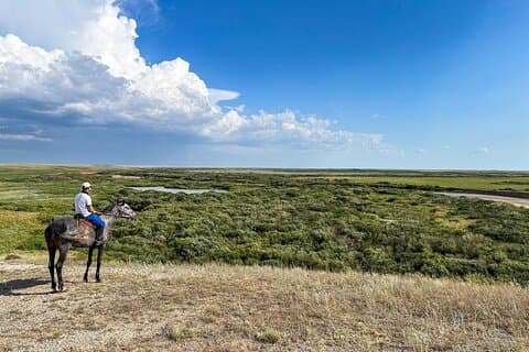 3-Day, 2-Night Horseback Adventure Through a Scenic Rural Village
