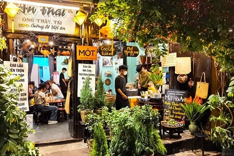 Tour gastronomico locale di Hoi An: goditi il gusto del Vietnam nell'antica città!