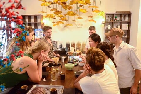 Hanoi Coffee Experience : 6 brouwsels, 9 recepten & 3 likeurproeverijen
