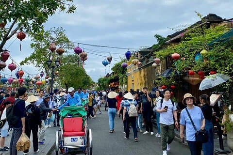 Tour privato di un'intera giornata a Hoi An - Mio Figlio con pranzo delizioso