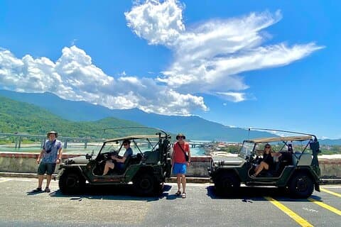 Recorrido en jeep de lujo desde Hoi An a Hue a través del paso de Hai Van o viceversa