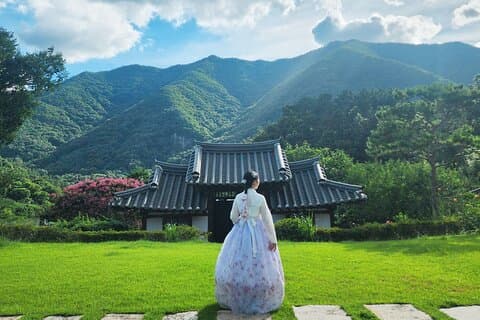 Premium Hanok Stay at K-pop & K-drama Locations (Jeonju-Wanju)