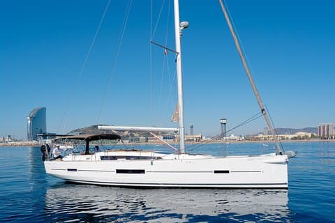 Luksusseiling i liten gruppe i Barcelona (maks. 9–10 personer)