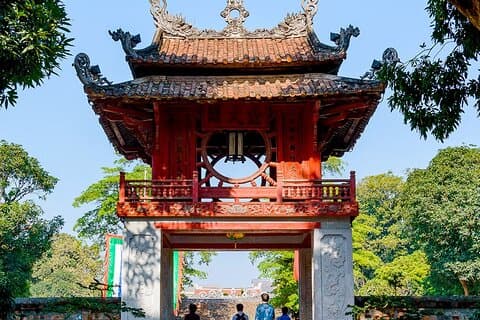 Shore Excursion Discovery Hanoi City from HaLong Bay Port