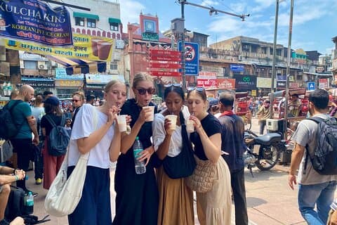 Old Delhi Food-Spice Market-Temples Tour bientôt en vedette sur NETFLIX