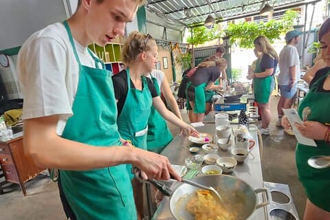 4 uur durende lokale Thaise kookcursus in Phra Nakhon
