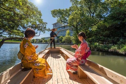 Visite privée en kimono de Yanagawa avec croisière fluviale et déjeuner de luxe