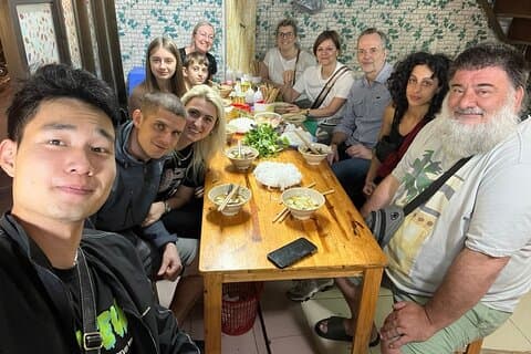 Hanoi Small Group Street Food Walking Tour