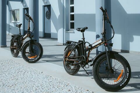 アルゴストリのハイライト バイクツアー エクスプレス