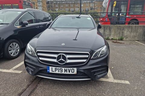 One Way Taxi Transfer vom Flughafen Heathrow nach Harwich Seaport