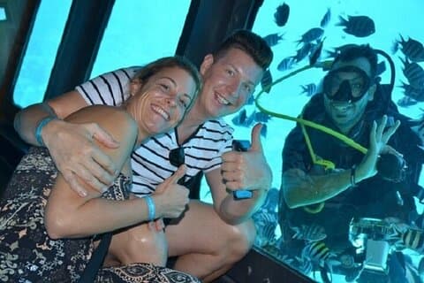 Semiubåt- og snorklingsjøtur med overføring – Hurghada
