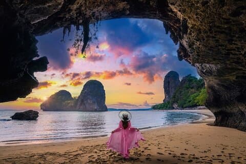 Krabi 4 Islands Longtail Boat Tour: Traditional Island Hopping