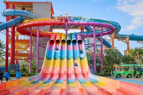 Phuket Splash Jungle Water Park Esperienza del parco acquatico di un giorno intero