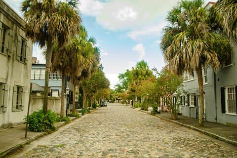 Tour in autobus turistico di Charleston con Adventure Sightseeing