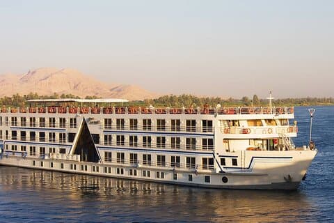 Nijlcruise van 2 nachten van Aswan naar Luxor met Abu Simbel