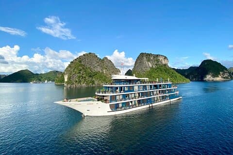 Explorez la beauté de la baie d'Ha Long-Lan Ha pendant 2 jours lors d'une croisière 5 étoiles