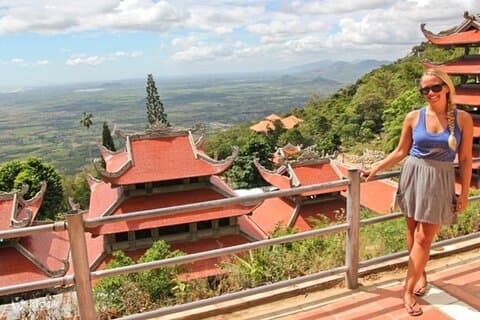 Mui Ne/Phan Thiet: montaña Ta Cu con teleférico y Buda reclinado