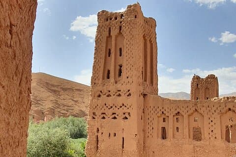 Dades Gorge - Roses Valley -1000 Kasbah ruins Trek
