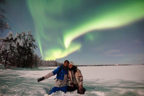 Rovaniemi – Echte Nordlichter Jagderlebnis (Kleine Gruppe)