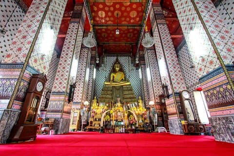 Explore Culture of Bangkok with Private Guide and Driver