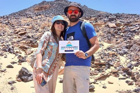 Tagestour zur White Desert und Bahariya Oasis Tour
