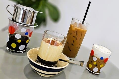 Praktische Zubereitung von 3 legendären Kaffeesorten aus Süd-Zentral-Nordvietnam
