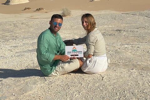 Private Tagestour nach White Desert und Bahariya Oasis Tour