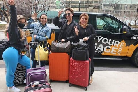 Chicago Airport Luggage Services Same-Day Delivery and Storage