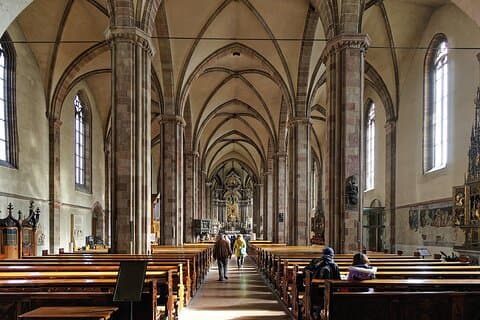 Recorrido a pie por Bolzano con audioguía y guía escrita por un local