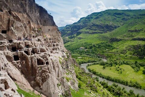 Full-Day Tour of Vardzia Mountain, Rabati Castle, and Borjomi