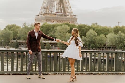 Capture seus momentos em Paris Fotografia e Videografia