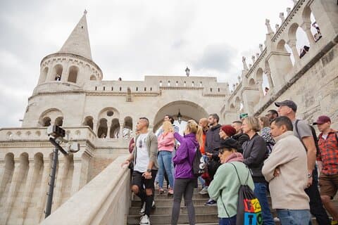 Free Buda Castle Tour: Fisherman's bastion and hidden gems