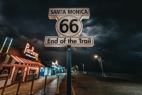 Tour de los pecados siniestros y el fantasma de la tristeza en Santa Mónica