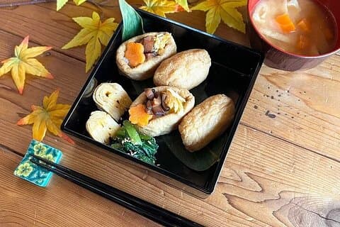 Visite guidée privée de 6 heures à Tokyo et expérience de fabrication de sushis à Inari