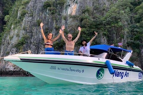 Phi Phi, Maya & Bamboo Island by Speed boat from Krabi