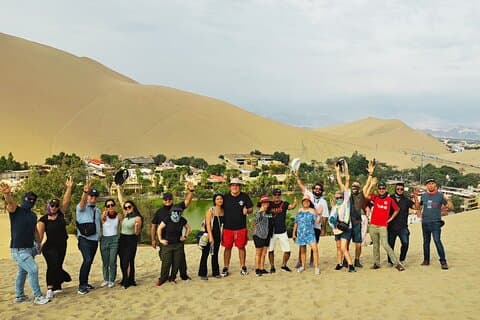 Tour de Día Completo en Paracas a Ica Huacachina desde Lima