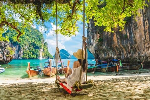 Krabi Hong Island Tour med motorbåt : Lagun och utsiktsplats