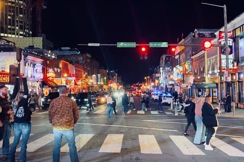 Tour privado por la ciudad de Nashville hasta 7 huéspedes Historia Gemas ocultas