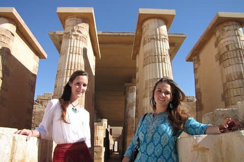 Visite privée des pyramides de Sakkara, des pyramides de Dahchour et de Memphis
