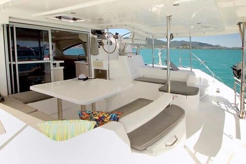 Private Luxury Catamaran Charter in Nassau