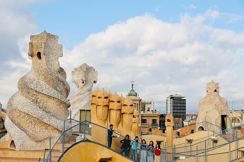 Barcelona Gaudi huse tur: Hoteller i nærheden af Pedrera & Casa Batlló