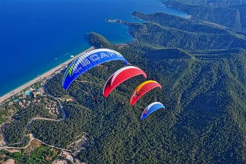 Antalya Tahtalı Summit Tandem Paragliding with Cable Car Transfer