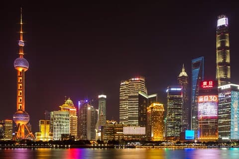 Zhujiajiao & Shanghai: プライベート日帰りツアーウォータータウン～スカイライン